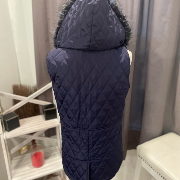 Miami Gorgeous Hoodie Vest - Picture 5 of 7